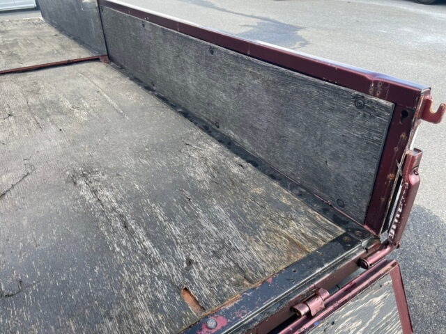 三菱ふそう:キャンター:Wキャブ:5MT:110馬力:6人乗り