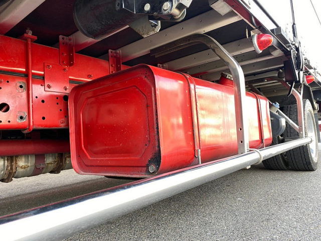 【710】H27　ファイター　ウィング　２４０馬力