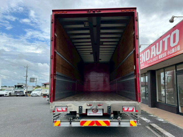 日野：17プロフィア：ハイルーフ：ウィング：メッキ多数：格納パワーゲート