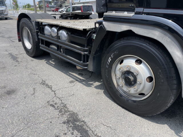 日野：テラヴィ：ハイルーフ：トレーラーヘッド：後輪エアサス：第5輪荷重11.500㎏