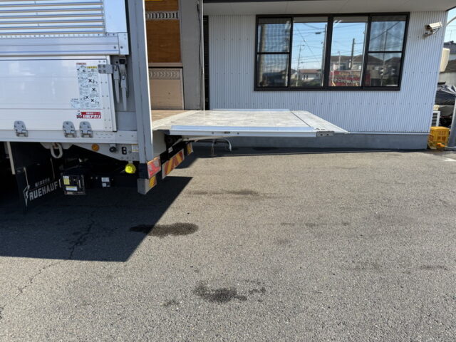 日野：17レンジャー：ハイルーフ：ウィング：6200ワイド：エアサス：跳上パワーゲート