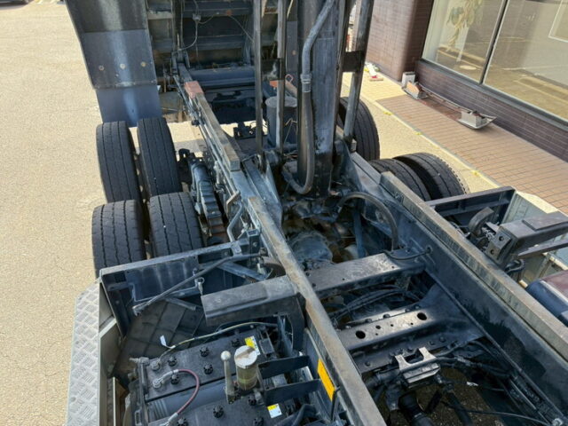 日野：プロフィア：ダンプ：5300×2350：アルミホイール：自重計：電動コボレーン：7速