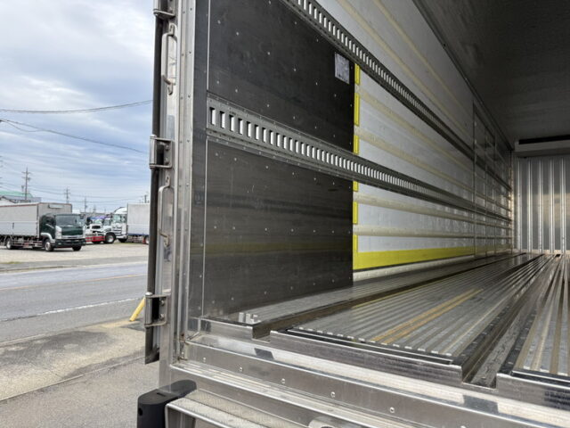 17スーパーグレート：ハイルーフ：冷凍バン：アルミホイール：サブエンジン：ジョロ4キーストン