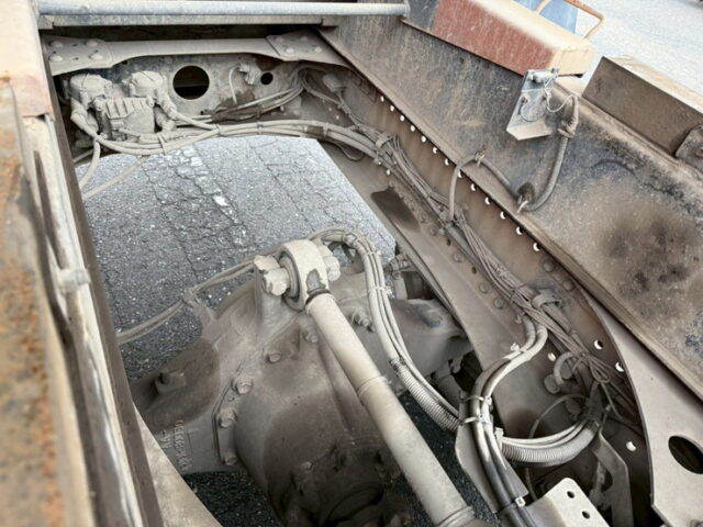 日野：17プロフィア：ダンプ：5300×2300：メッキ多数：7速MT：380馬力：電動コボレーン