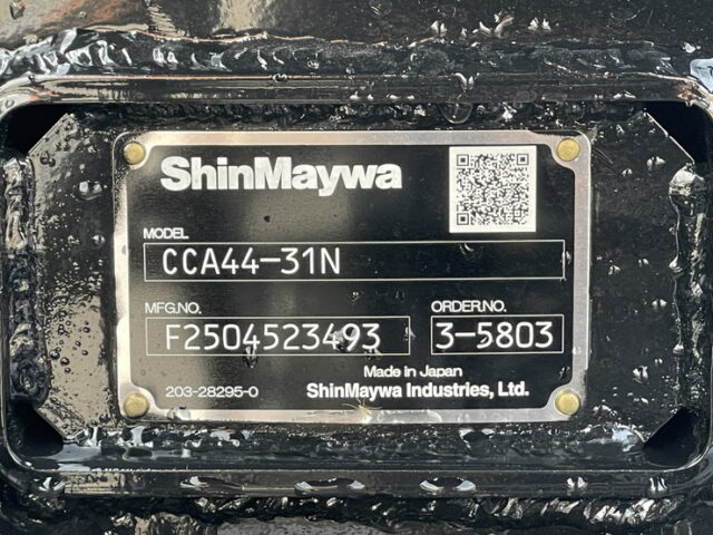 いすゞ：フォワード：登録済未使用：アームロール：3人乗り：ベッドレス：積載3.750㎏