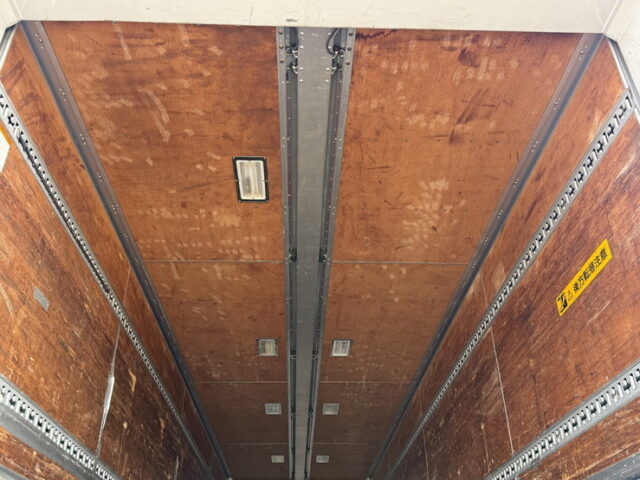 スーパーグレート:ハイルーフ:ウィング:ハイグレード:国産エンジン:内高249㎝