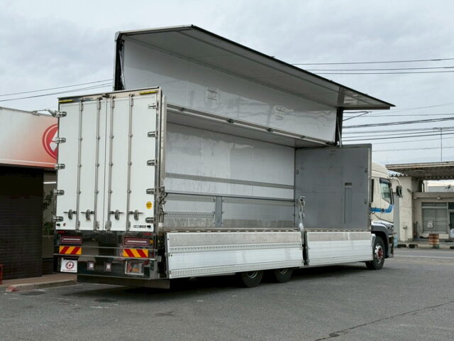 17スーパーグレート:ハイルーフ:ウィング:メッキ多数:前後門口ステンレス