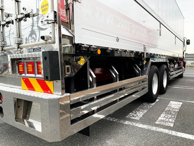 ★【551】いすゞ　ギガ　冷凍ウィング　サブエンジン　ジョロダー4列　キーストン