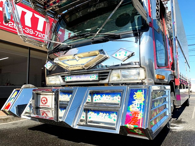 【566】いすゞ　フォワード　ウィング　デコトラ　