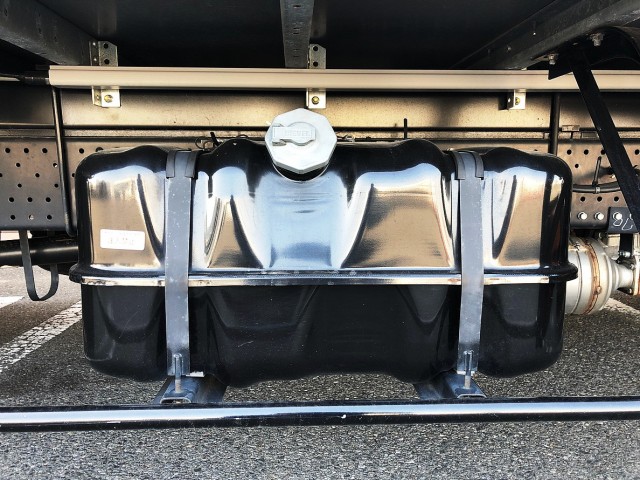 【374】いすゞ　エルフ　ウィング　跳上ゲート