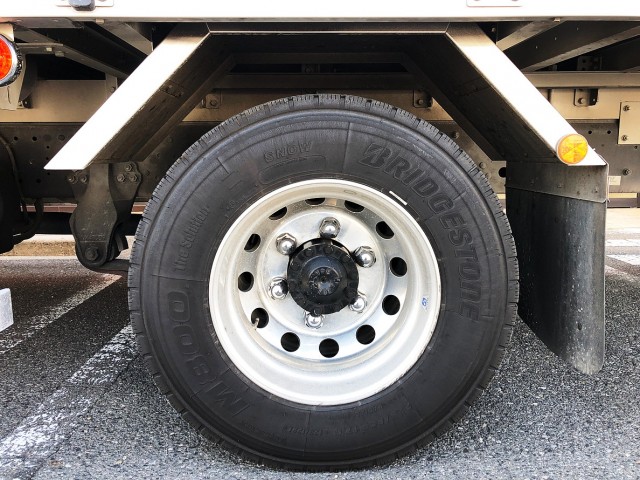 【373】ふそう　ファイター　ワイドウィング　エアサス