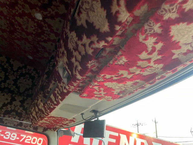 R1　プロフィア　冷凍バン　横扉　7MT　ステンレス多数