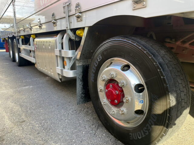 【1579】R2　スーパーグレート　ハイルーフ　アルミウィング　アルミホイール　低走行