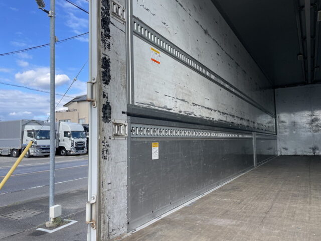 スーパーグレート　ハイルーフ　ウィング　アルミホイール　エアサス　7速MT　