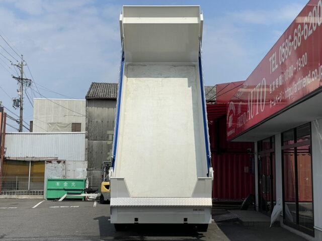 17スーパーグレート　ダンプ　5100×2200　未使用　新品ステンレス架装　7速MT　新明和ボデー