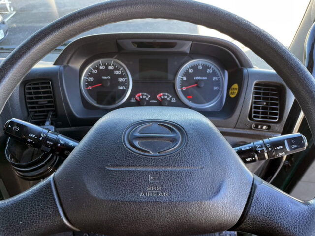 プロフィア　平ボディー　４段クレーン　ステンレス多数　　