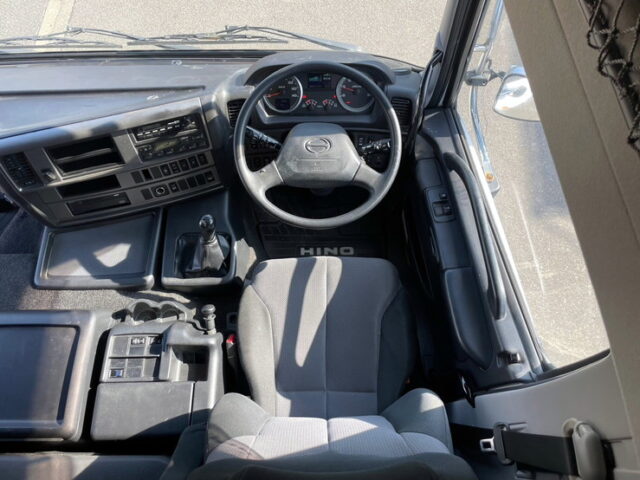 プロフィア　ハイルーフ　ウィング　新品★ステンレスパーツ/メッキホイール　木床　7速MT　380馬力