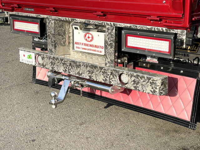 日野　デュトロ　4段クレーン　ラジコン　フックイン　前出しバンパー昇降機付き　ヒッチメンバー