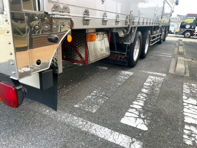 日野　プロフィア　アルミウィング　ステンレス多数　