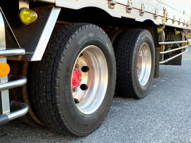 【725】H27　スーパーグレート　ウィング　4軸　エアサス　7速