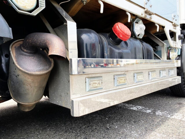 【840】H22　エルフ　標準幅　10尺　造りボデー　アルミ平