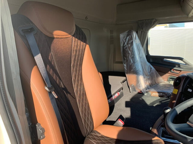 【847】R2　17プロフィア　ウィング　エアサス　門口ステンレス