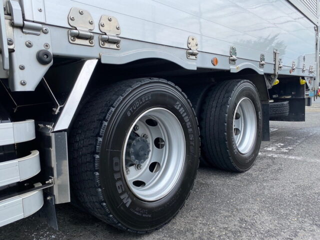 【848】H29　スーパーグレート　ハイルーフ　低床ウィング　総輪エアサス　7速MT