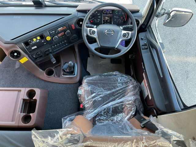 【1148】R3　17プロフィア　ハイルーフ　7速MT　5300×2300