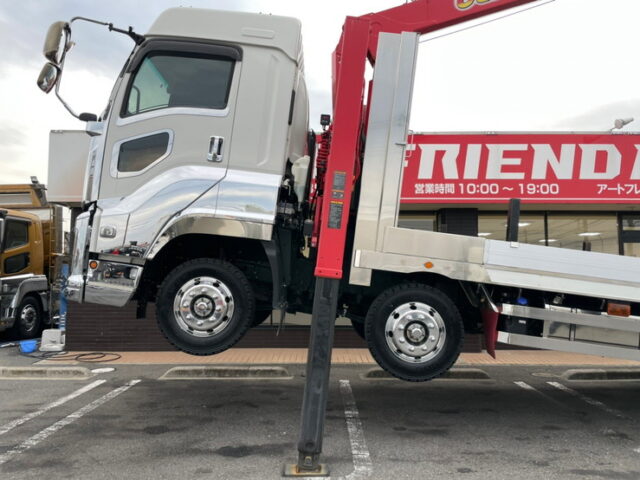 【1000】H30　ギガ　ハイジャッキセルフクレーン　4段　ラジコン　フックイン　7速MT　380馬力