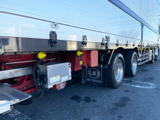 【1014】H28　クオン　ハイルーフ　トレクスボディ　ウィング　格納ゲート付　エアサス　木床