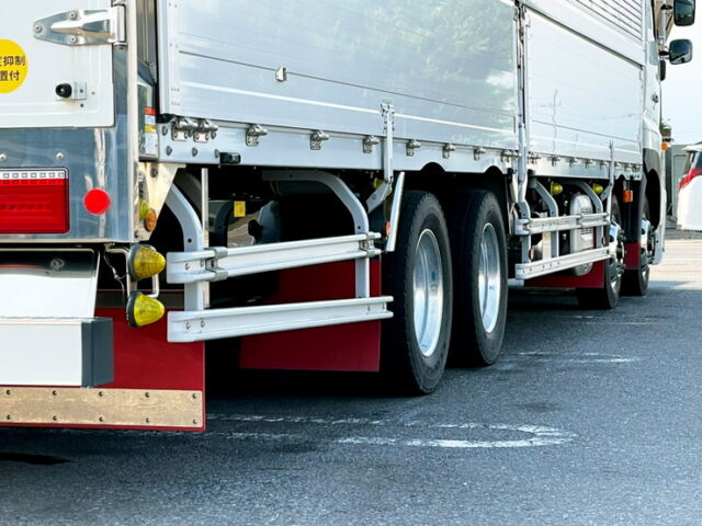 【1199】R3　17プロフィア　ハイルーフ　ウィング　ステンレス多数　6万1千km　エアローラー