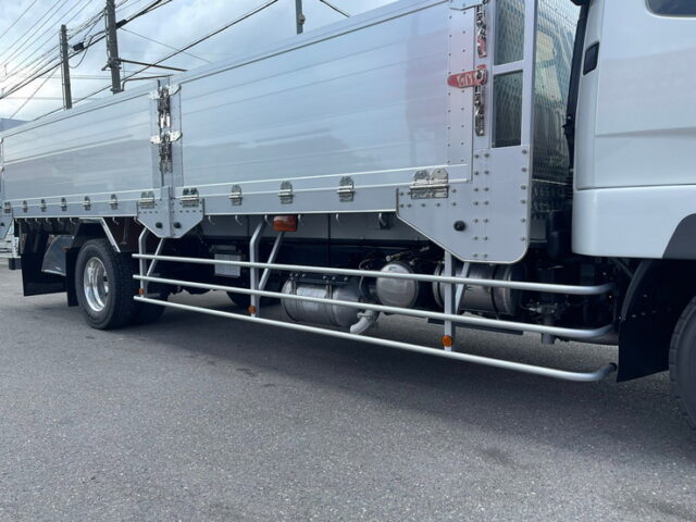 【1172】R4　ファイター　増トン　平ボデーアルミB　7200㎏積載　未使用　保証付