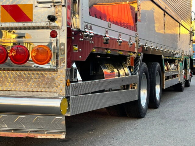 【1266】H28　プロフィア　ハイルーフ　ウィング　架装多数　木床　ジョロダーレール4列