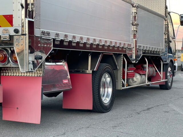 【1309】H31　ファイター　6200セミワイド　床鉄　室内一部加工　240馬力