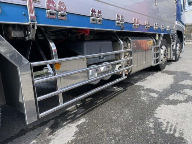 三菱ふそう　17スーパーグレート　ハイルーフ　冷凍ウィング　架装多数　木床　菱重製直結冷凍機