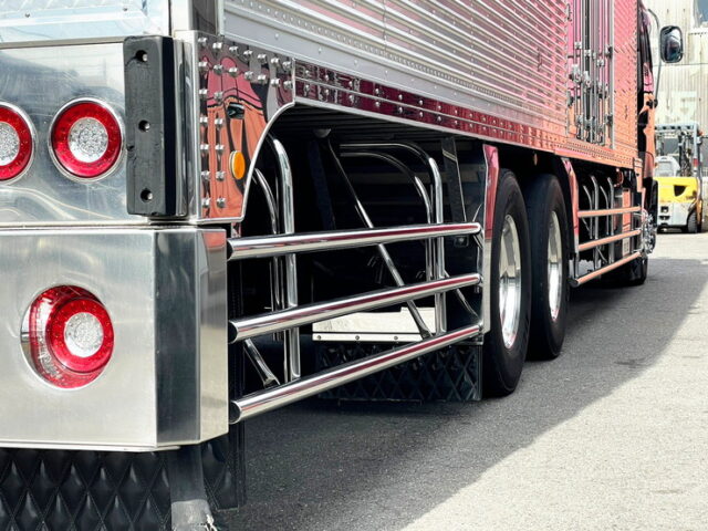 【1482】H25　ギガ　ハイルーフ　冷凍バン　前壁冷凍機　ジョロ4キーストン