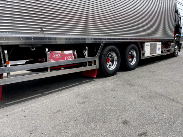 【1481】H28　プロフィア　ハイルーフ　冷凍バン　サブエンジン　ジョロ4キーストン　観音同時開放可能