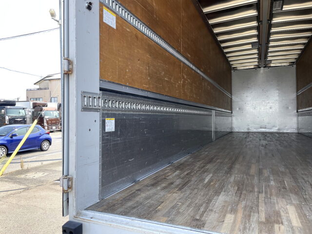 17スーパーグレート　ハイルーフ　ウィング　メッキ多数　アルミホイール　木床