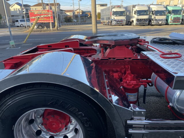 スーパーグレート　ハイルーフ　トレーラーヘッド　架装多数　ブタ鼻　7速MT