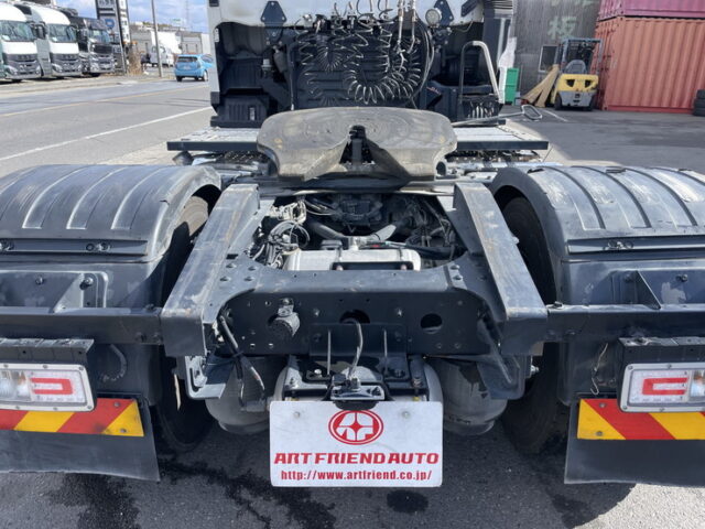 日野：17プロフィア：ハイルーフ：トレーラーヘッド：アルミホイール：ブタ鼻