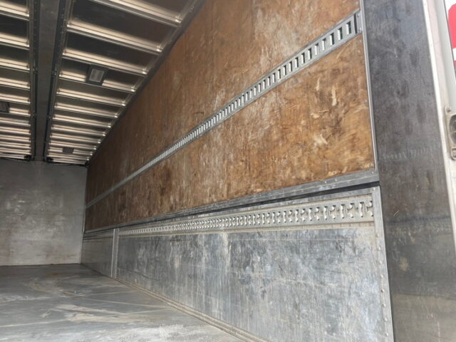 いすゞ　ギガ　ハイルーフ　アルミウィング　380馬力　リア門口ステンレス　