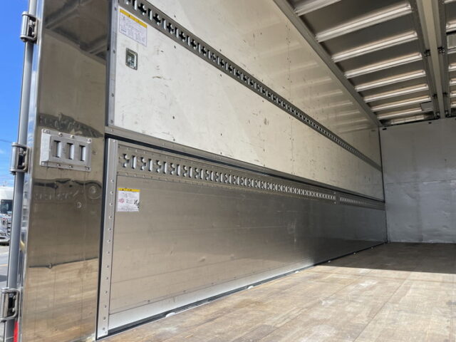 いすゞ：フォワード：増トン：ウィング：7200ボデー：ワイド：6発ターボ