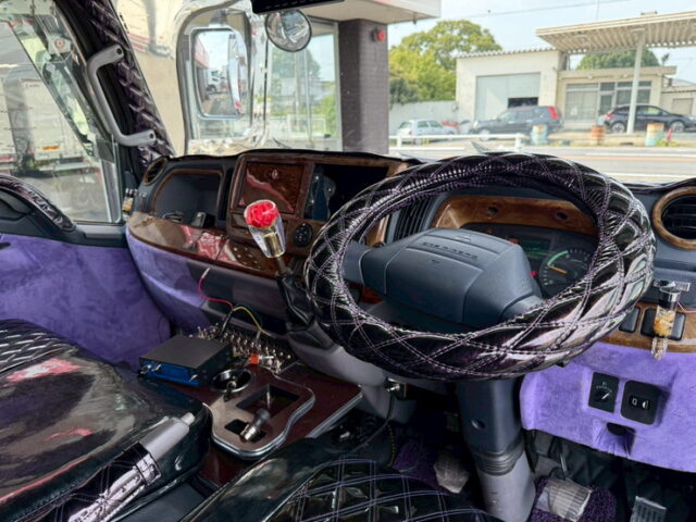 ブルーテックキャンター　平ボデーアルミブロック　架装多数　アルミホイール　標準幅　10尺