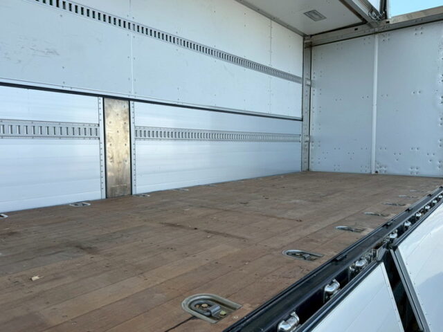 ベストワンファイター：6200セミワイド：造りボデー：ウイング：カスタム：超低走行：270馬力