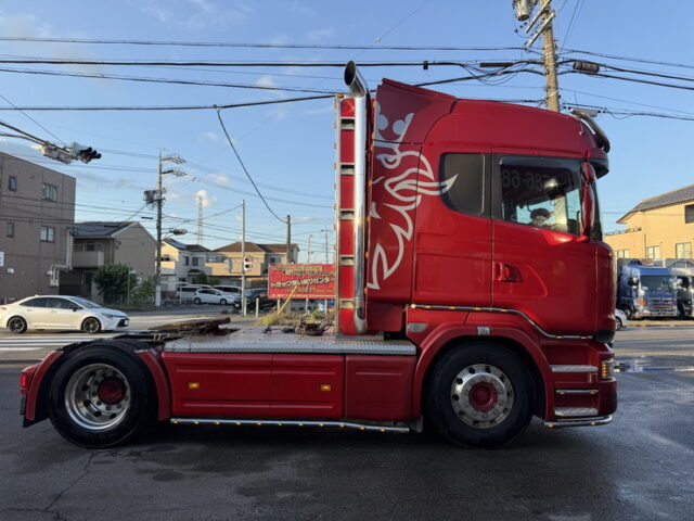 スカニア：R450：トレーラーヘッド：総輪エアサス：第5輪荷重11.300㎏：直6