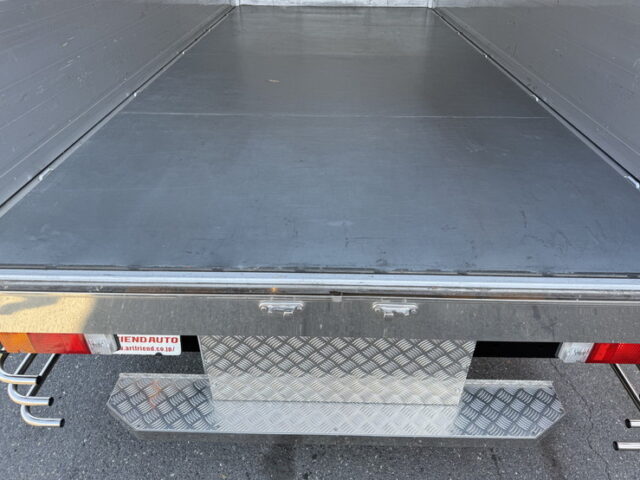 日野：デュトロ：ウィング：ワイドロング：180馬力：ステンレス多数：2.950㎏積