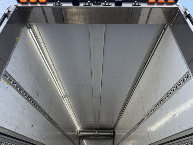 17スーパーグレート：ハイルーフ：冷凍ウィング：プレミアムライン：サブエンジン