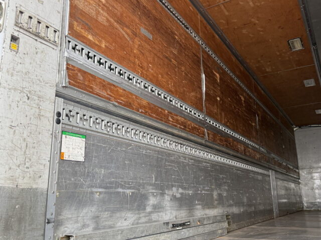 スーパーグレート:ハイルーフ:ウィング:ハイグレード:国産エンジン:内高249㎝