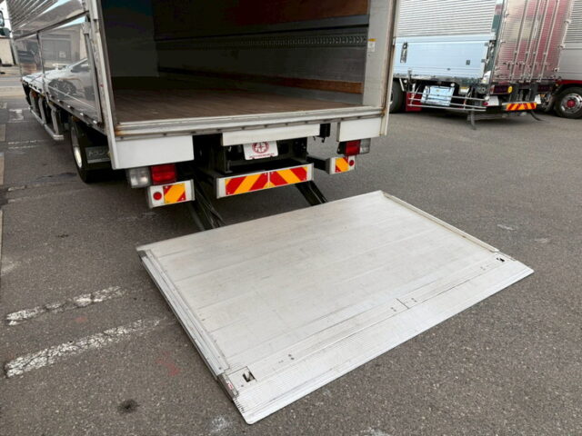 日野:17レンジャー:ハイルーフ:ウィング:6200ワイド:エアサス:跳上ゲート