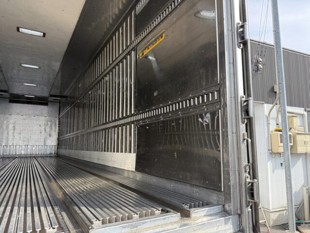 スーパーグレート:冷凍バン:左片扉:ジョロ4キーストン:サブエンジン:総輪エアサス